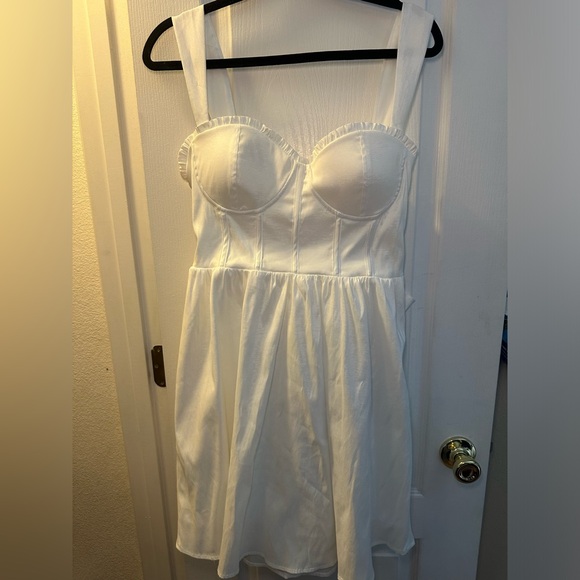 Altar’d State white dress size XL - Picture 2 of 5